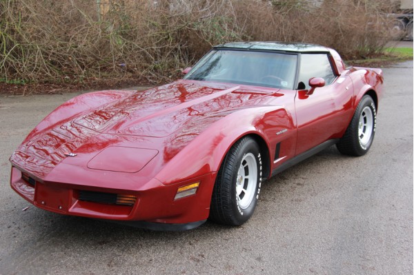 Corvette C3 stingray 1977