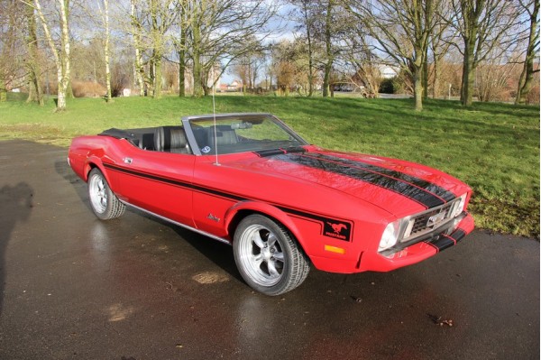 Mustang 1973 cabriolet full resto moteur v8 302ci